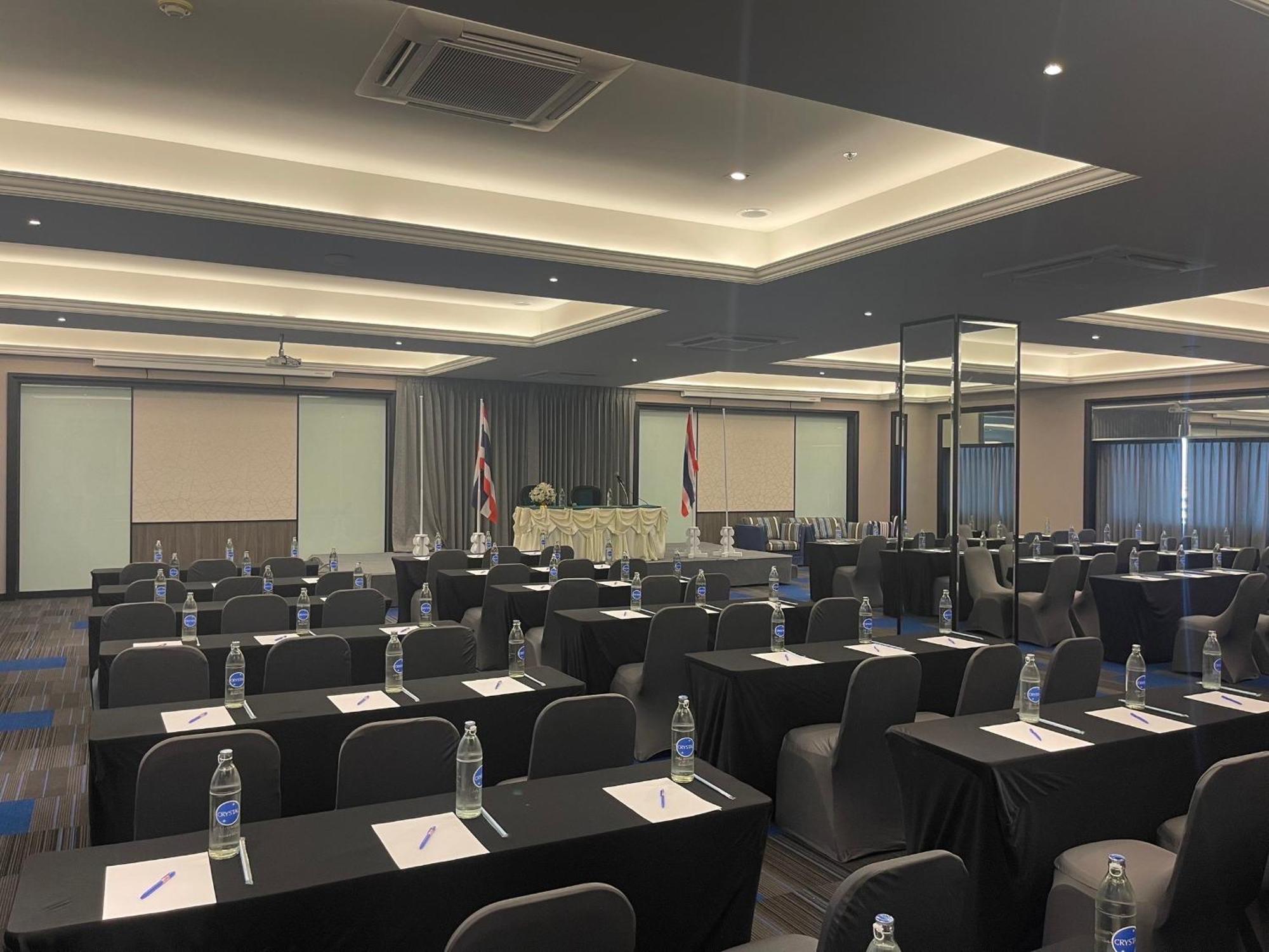 Witz Bangkok Ramkhamhaeng Hotel Luaran gambar