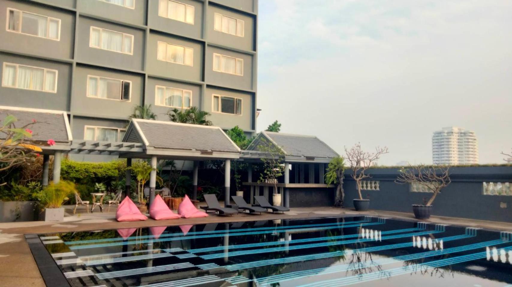 Witz Bangkok Ramkhamhaeng Hotel Luaran gambar